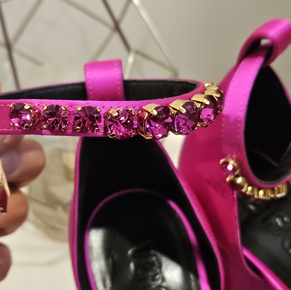 Versace pink satin Aevitas size 38 - Picture 3 of 13